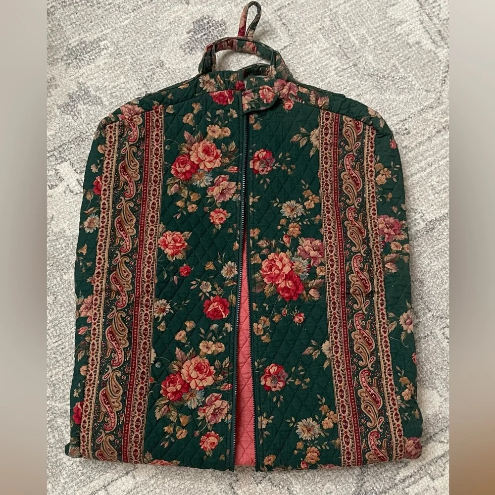 Vera Bradley Rare Retired Indiana Greenbriar Garment Bag